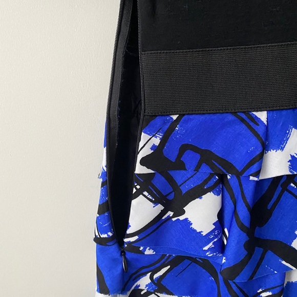 Express Blue/Black/White Form Fitting Mini Dress - Picture 4 of 6